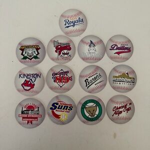 Lot Of 8 VINTAGE ECKRICH Minor League Baseball Team POGS